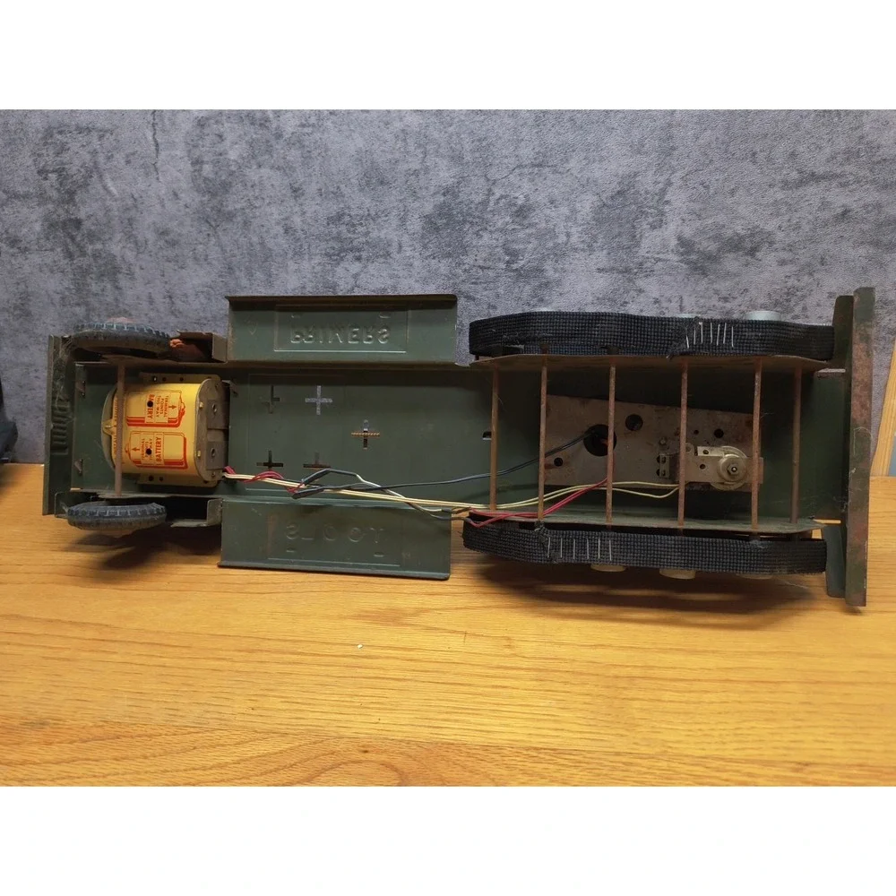 Vintage Kumar Army Canon Truck (Battery Operated) Not Tested‎